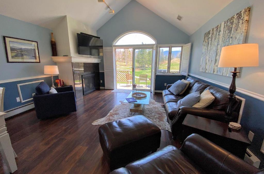 Bretton Woods Villa | G3 Classy Bretton townhome with AC fast wifi great mountain views right on the golf course