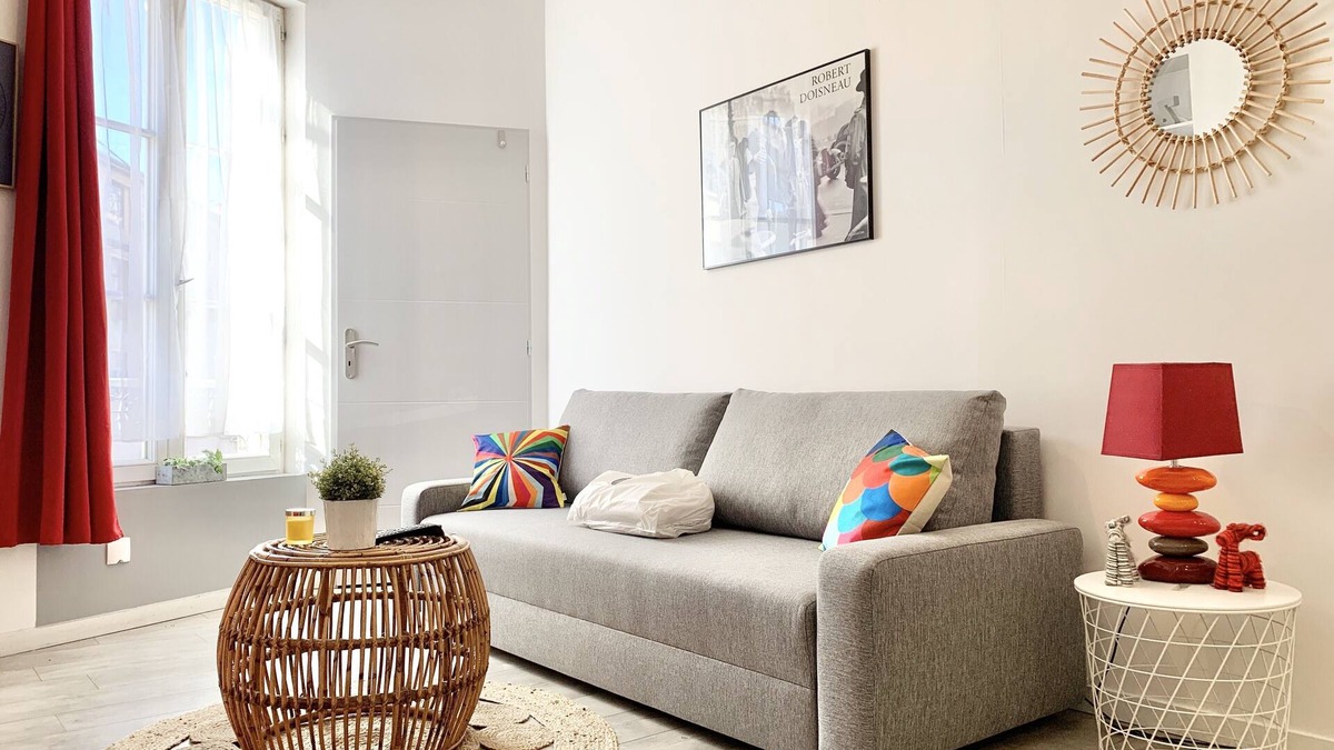 Quartier Chorier-Berriat Apartment | #G4 | Petit Paris π | Quiet, fully-equipped studio