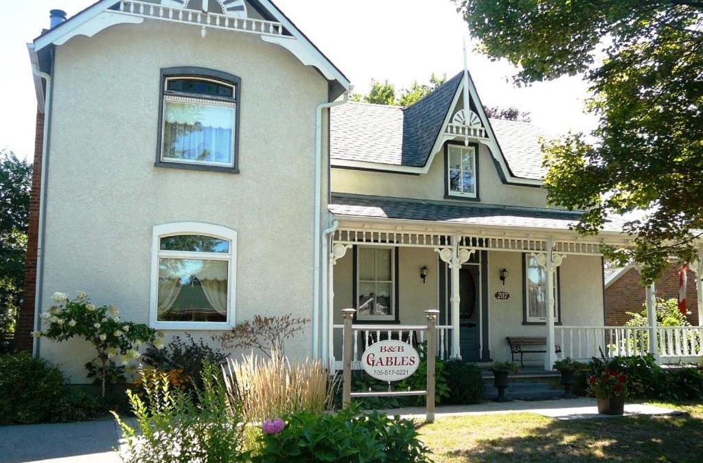 Stayner Bed & Breakfast | Gables Bed & Breakfast