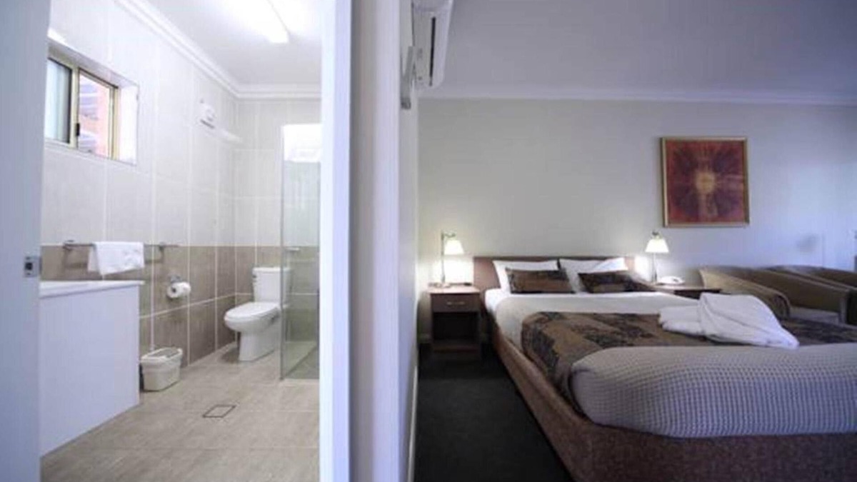Gundagai Hotel | Gabriel Motor Inn