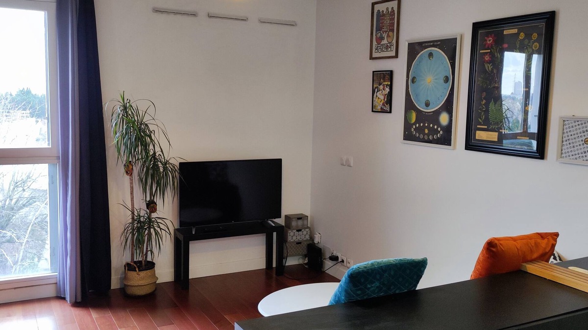 Villemomble Apartment | Gagny hyper center, near RER station, renovated studio flat