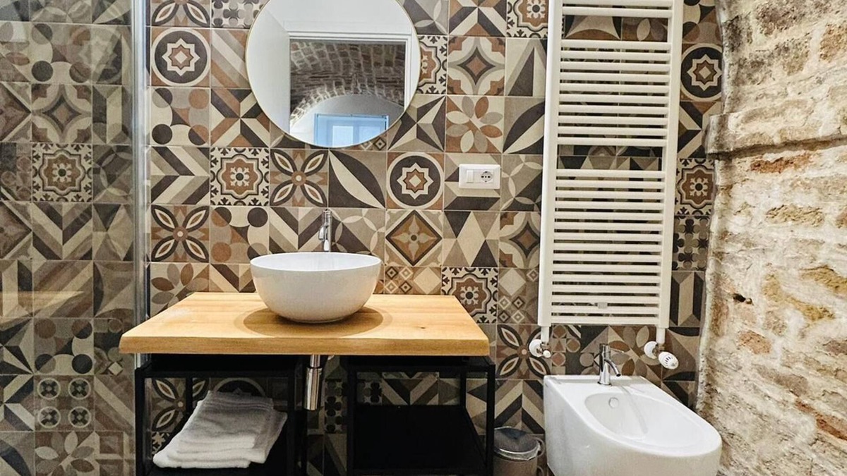 Ripatransone House | GAH house a minute's walk from Italy's narrowest alley, Ripatransone
