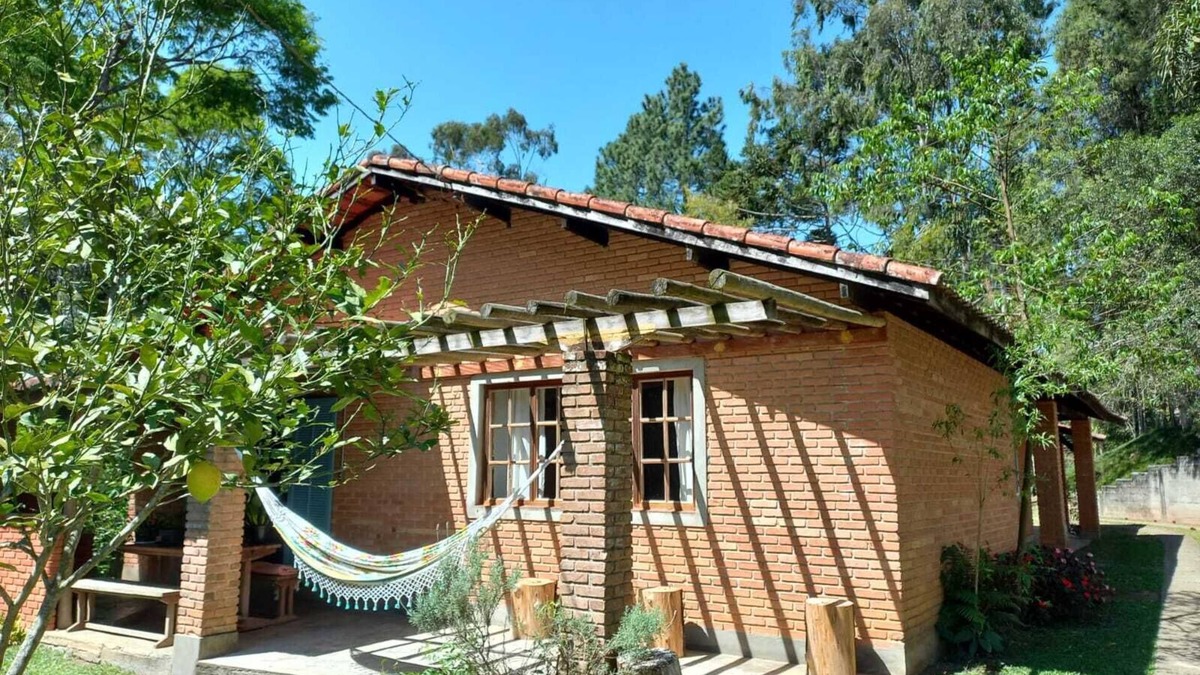 Ibiuna Cottage | Gaia Point, accommodation, relax surrounded by nature! Closed pet area next to the house