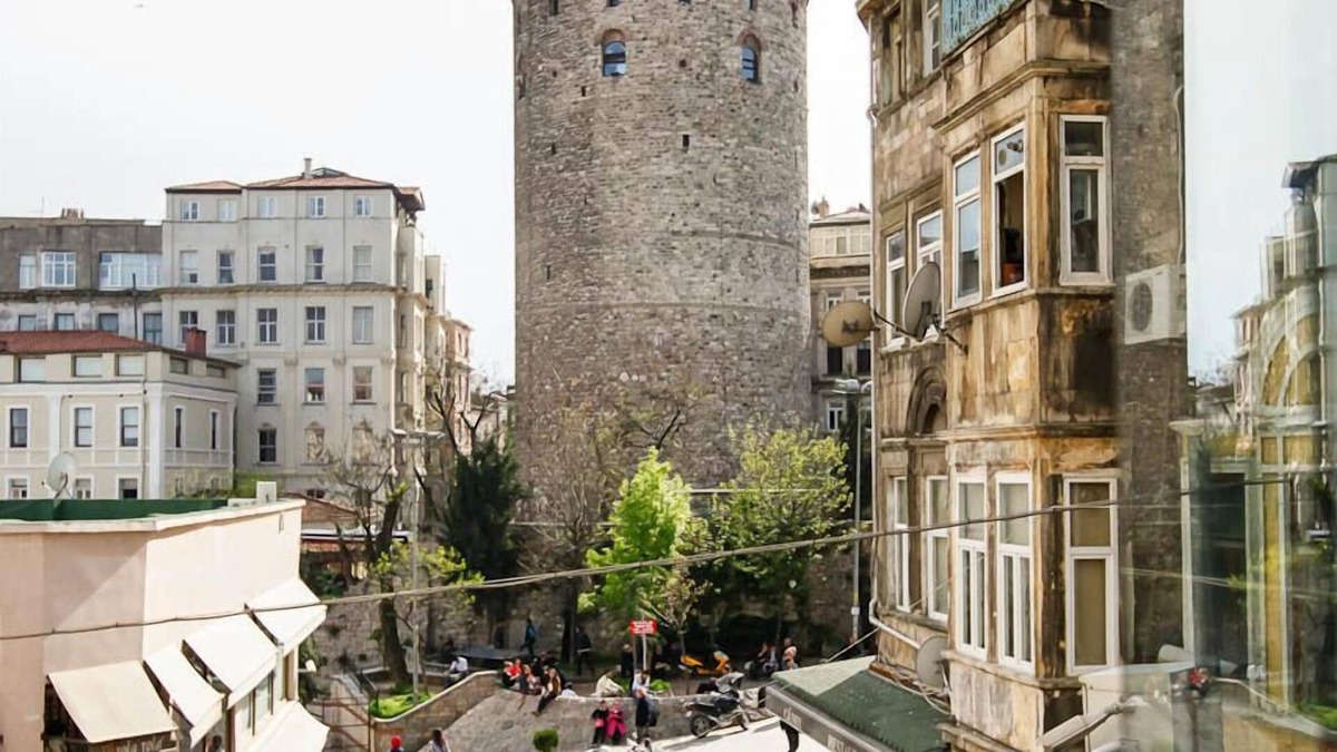 Galata Apartment | Galata Tower 7BRm 7Bath 2ktch 16pp