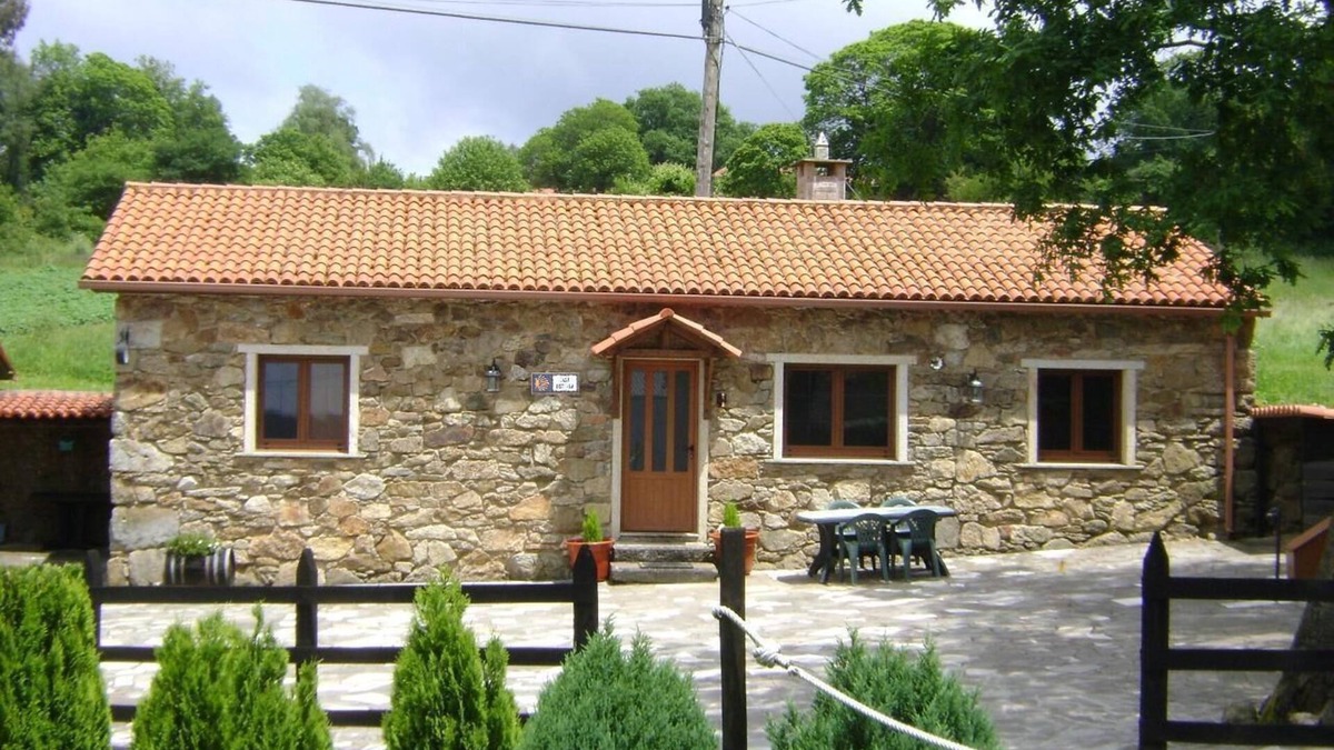 Curtis Cottage | Galician Stone Cottage for 2 people
