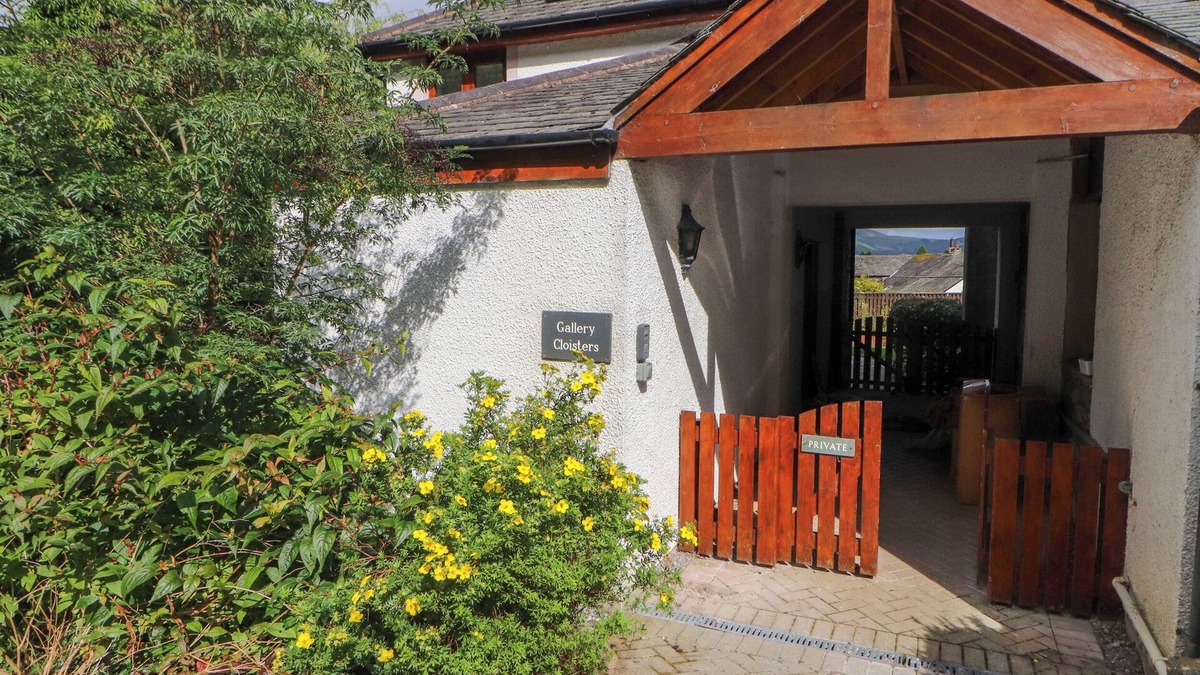 Thornthwaite Cottage | GALLERY CLOISTERS, pet friendly, character holiday cottage in Keswick