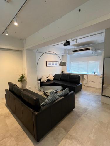 Higashi Apartment | GalleryInn Fuji, Shibuya