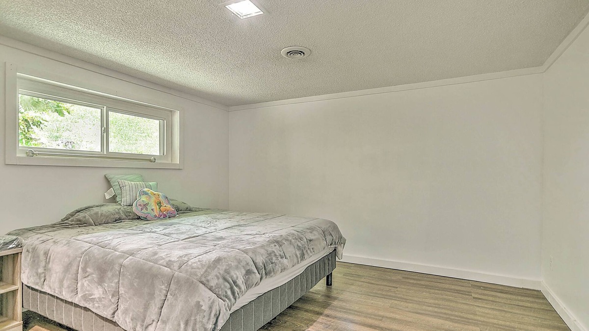 Colonial Heights House | Galloway Getaway