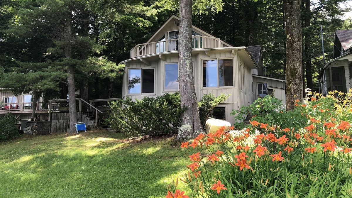 Galway Cabin | Galway Lake waterfront cabin with exceptional sunset views.
