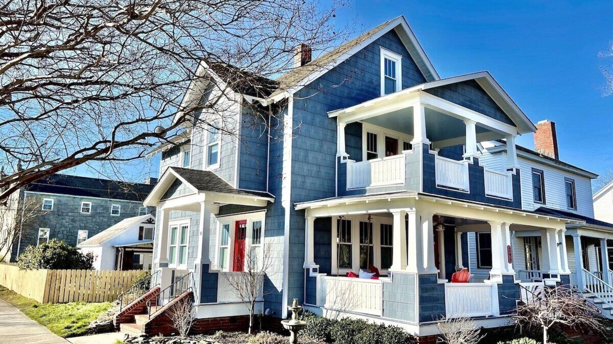 Cape Charles House | Game Barn! Next to Central Park! 2 Blocks 2 Beach/Resturants/Shops