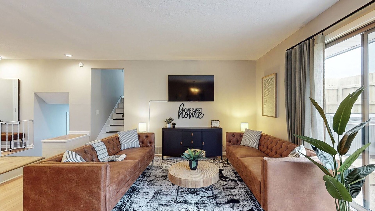 Canton Boat Rental | Game Day Getaway: Cozy Retreat Steps from HOF