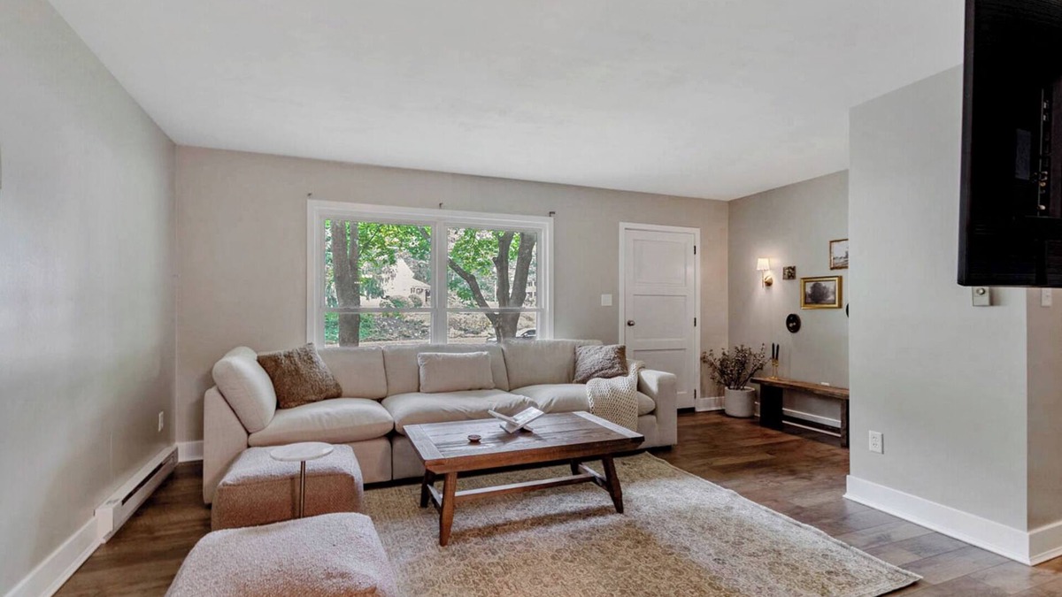 Park Forest Village House | Game Day Haven With Bar & Deck