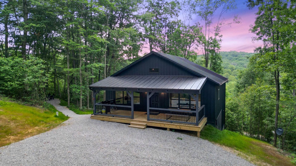 McArthur Cabin | Game Haven | Hocking Hills