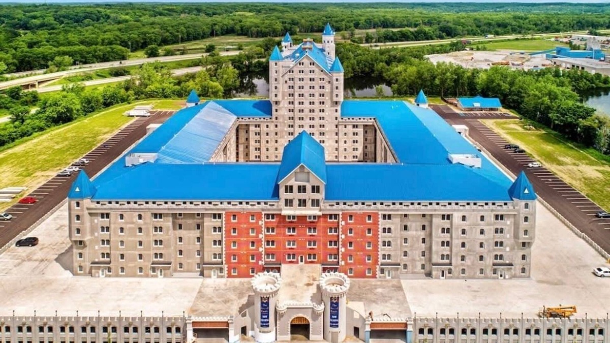 Grandville Apartment | Game On! Nintendo-Themed Stay at The Grand Castle