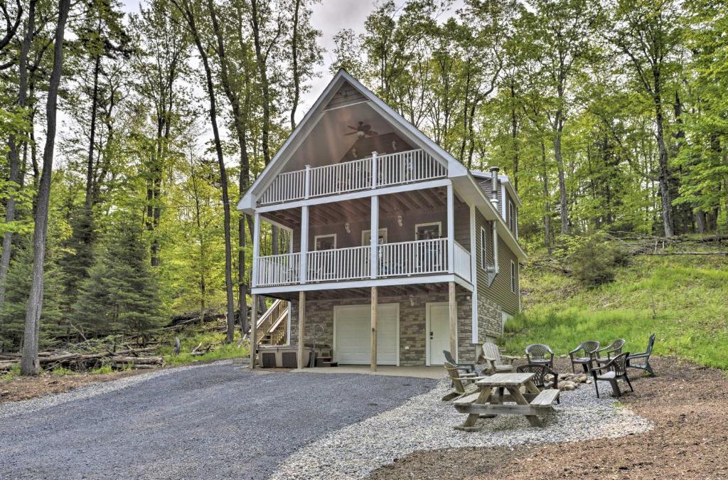 Old Forge House | Game Room and Hot Tub Old Forge Home!