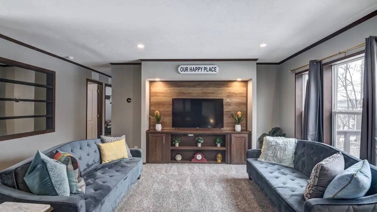 Durand House | GAME ROOM! Comfortable beds*Nature*FUN