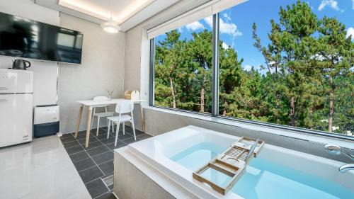 Gangneung House | Gangneung HELLO 4000 Pension