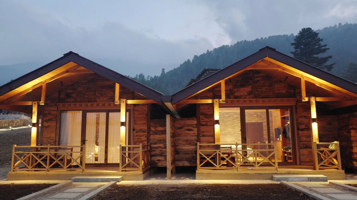 Phobjikha Valley Hotel | Gangtey Pinewood Resort