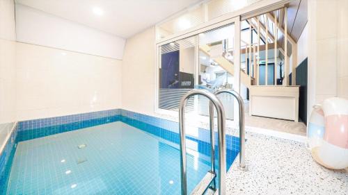 Sang House | Gapyeng The Paran Poolvilla