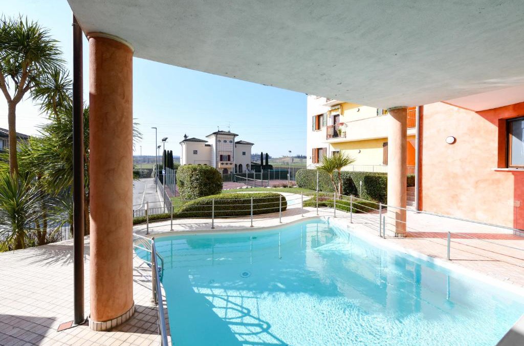 Vaccarolo Apartment | Gardawinehouse
