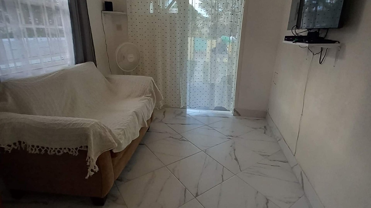 Mount Standfast Apartment | Garden Apartment modern clean and well kept, comfortable cool burglar bars nets