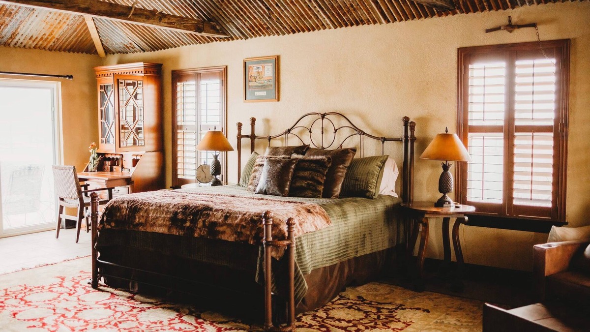Brenham House | Garden Cottage at Rockin Star Ranch