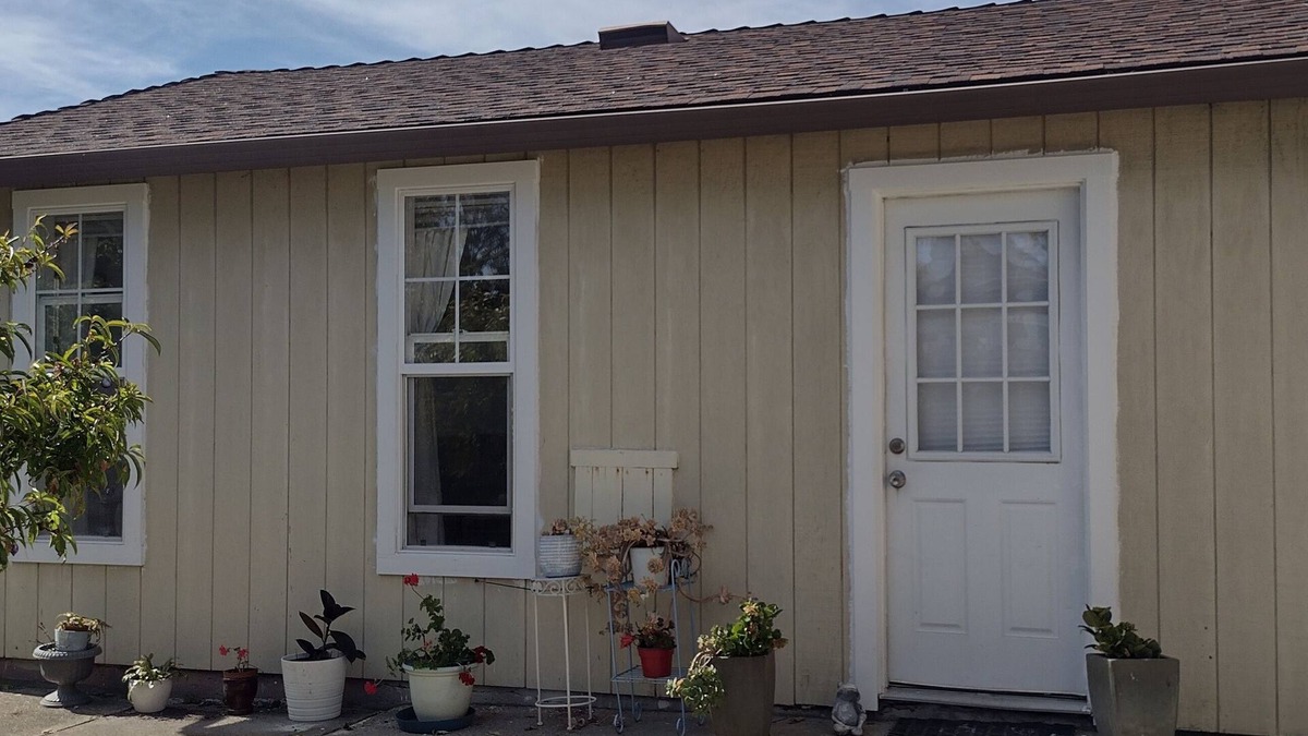 North and East Cottage | Garden Cottage- East Hill Richmond near San Francisco, Wine Country, Bay, casino