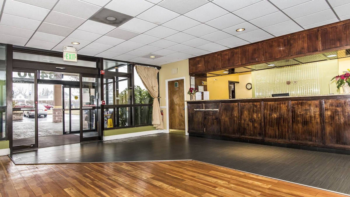 Russett Hotel | Garden Inn