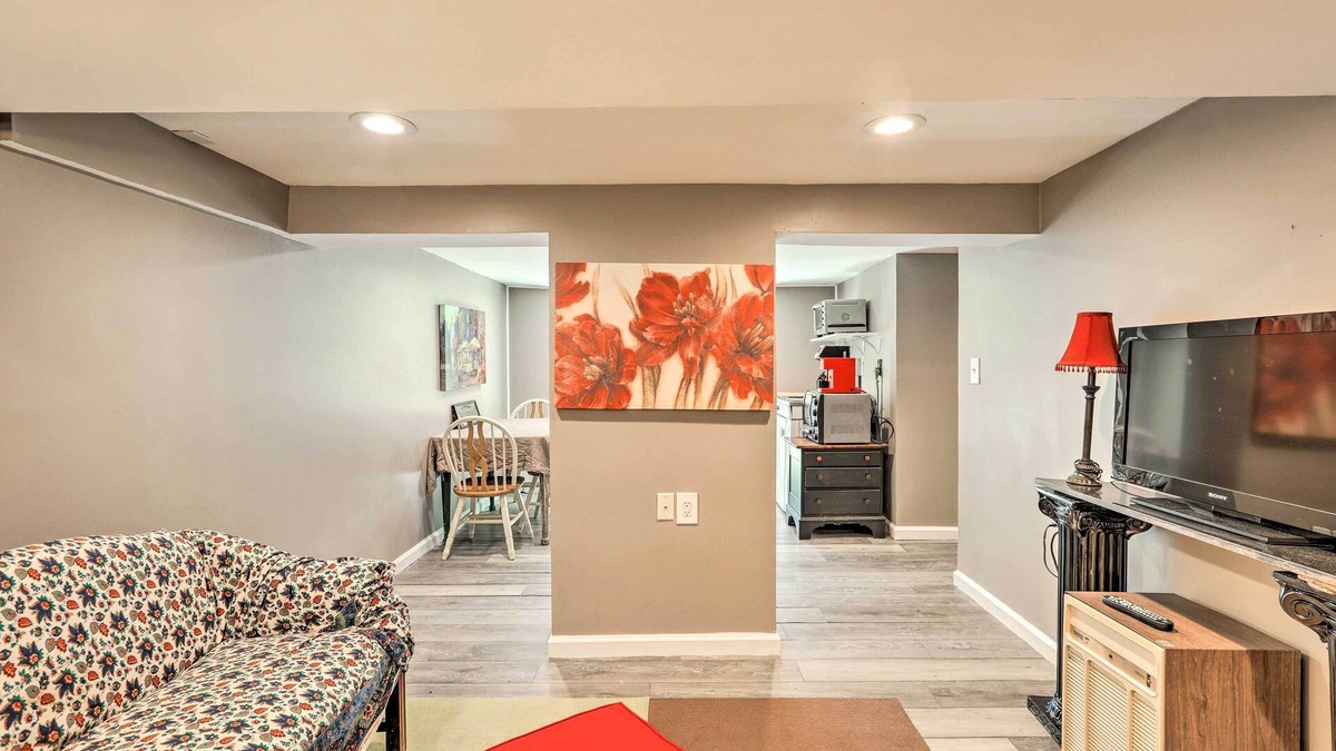 Millburn Apartment | Garden-Level Millburn Apt - Walk to Transit!