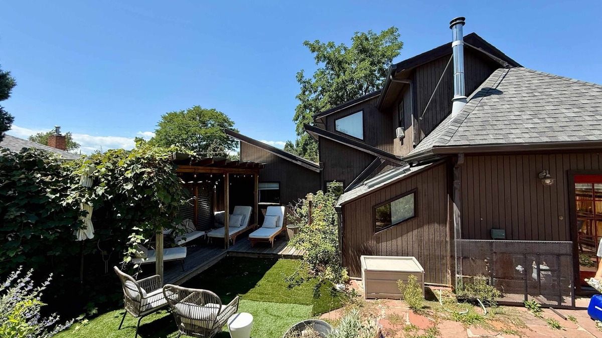 Berkeley House | Garden Retreat | Hot Tub | Peloton | Walk to Shops