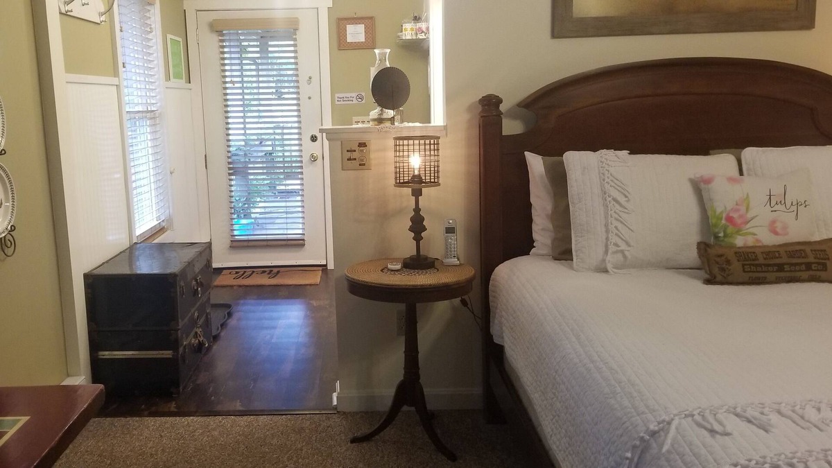 Swanton House | Garden Suite - Countryside view