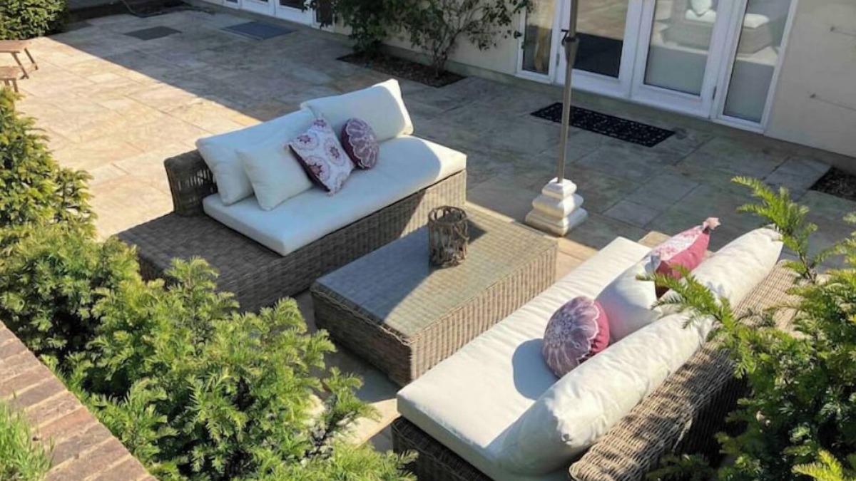 Shoreham Apartment | Garden View Apartment