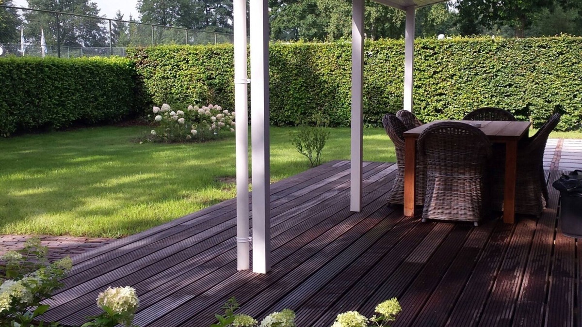 Elst Ski Chalet | Garden-View chalet near Amerongse Berg