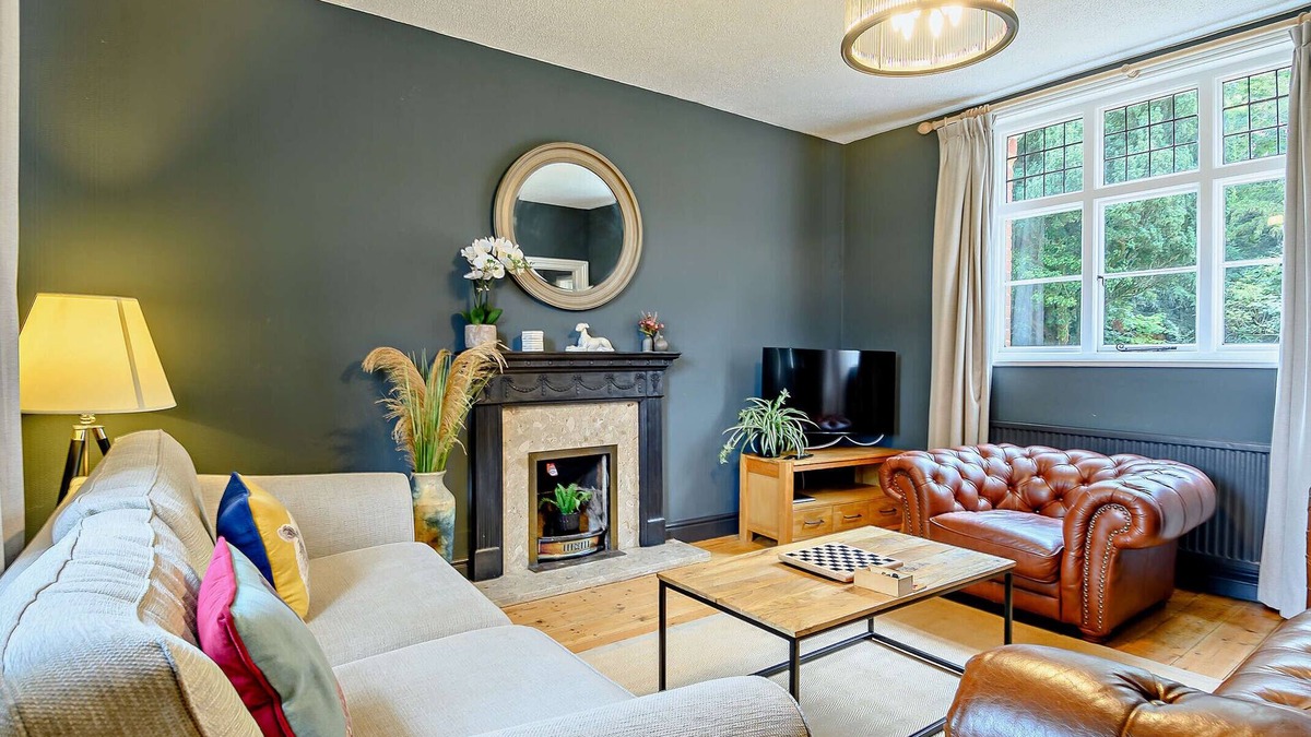 Bury St Edmunds House | Gardener's Cottage - Nowton Park