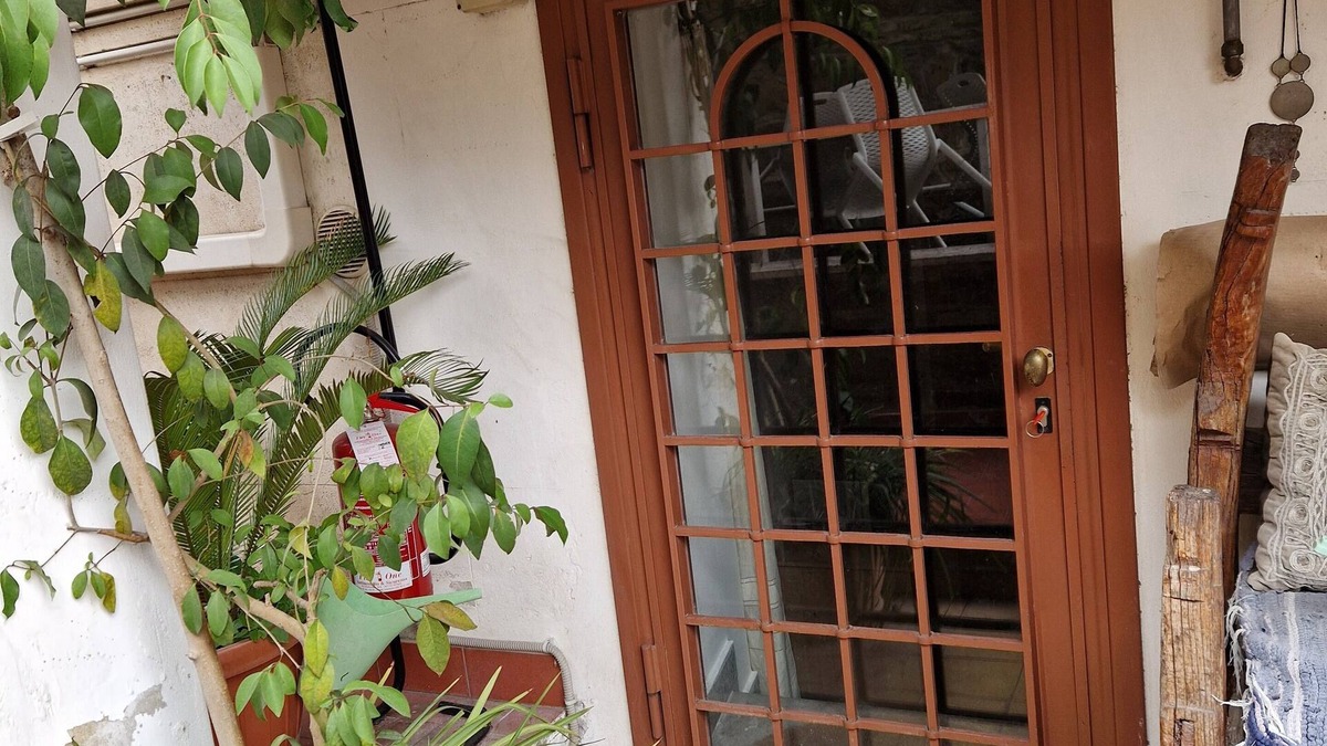 Prenestino-Centocelle Apartment | GardenHouse metroC-Mirti