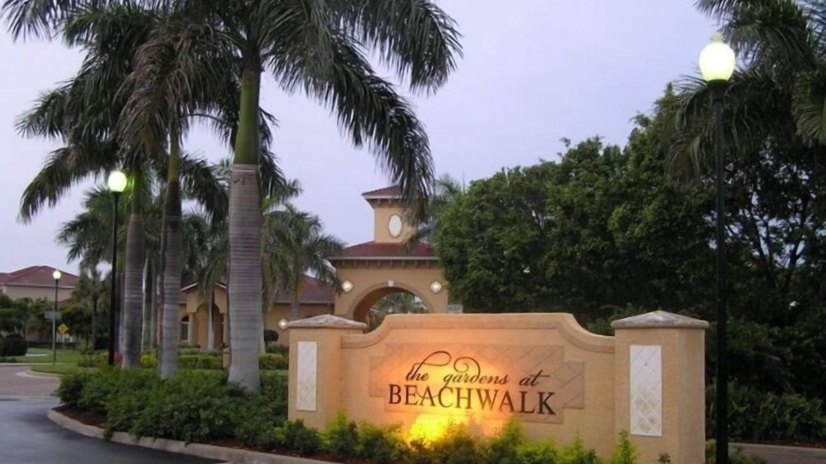 Beachwalk Isles Condo | Gardens at Beachwalk - Beautiful condo near beaches!
