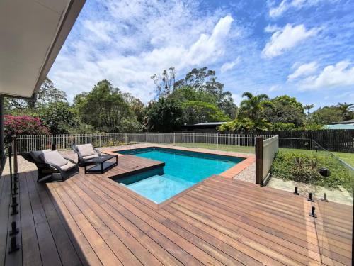 Deception Bay House | Gardens by the Bay - Acreage Living & EV Charging
