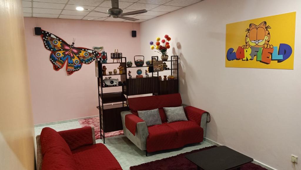 Batu Pahat House | Garfield Homestay