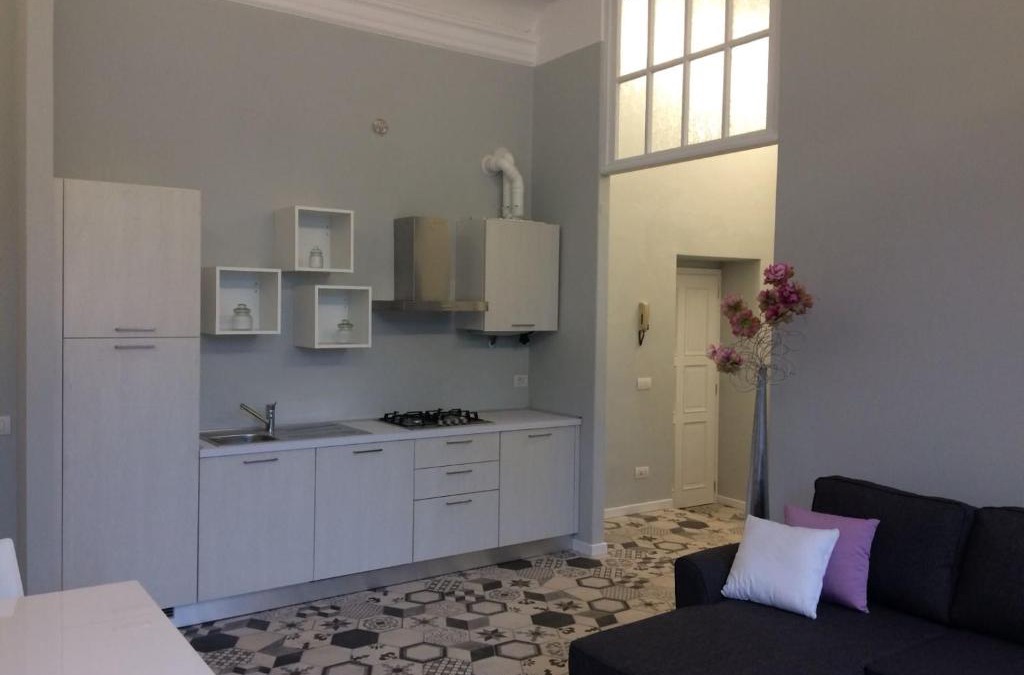 Angera House | Garibaldi 1