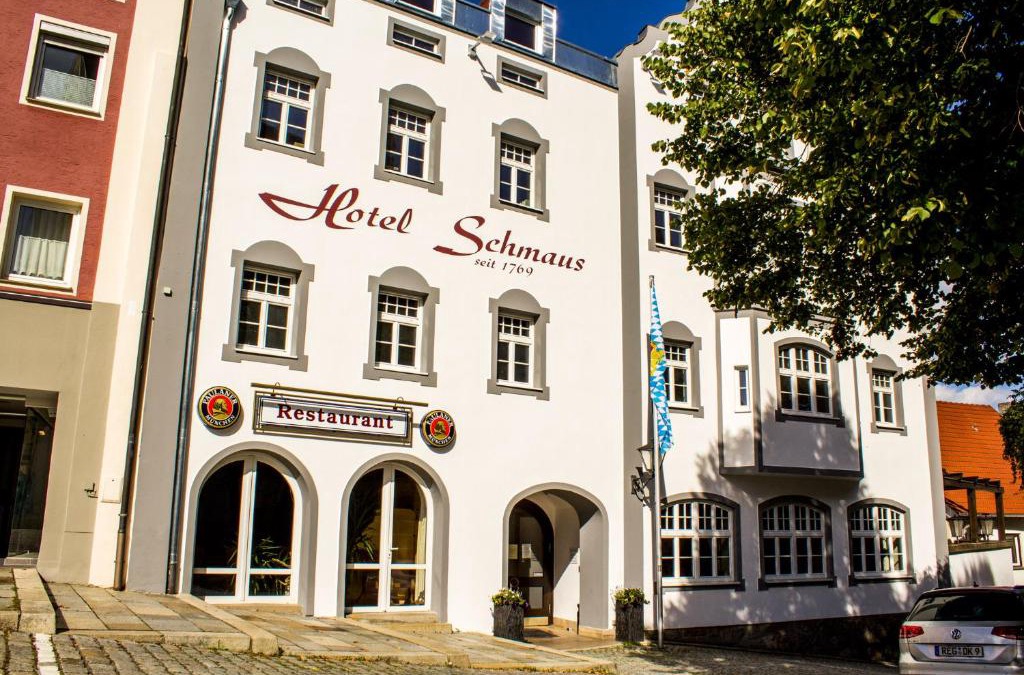 Viechtach Hotel | Garni Hotel Schmaus