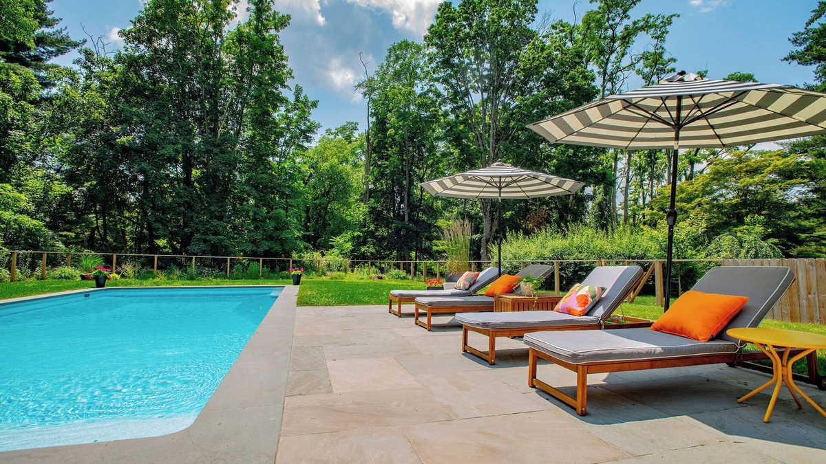 Garrison House | Garrison Getaway | Pool, Sauna & Gym