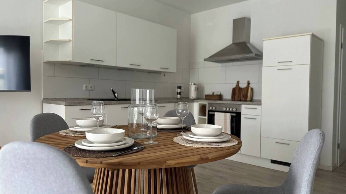 Rustersiel Apartment | Garten-Wohnung am Hafen von WHV