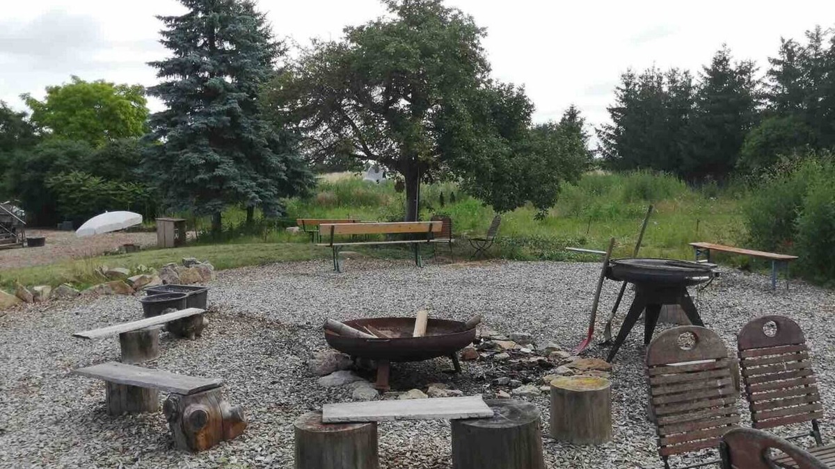 Heichelheim Apartment | Gartenwohnung im Grünen auf Mühlengelände in der Nähe von Weimar