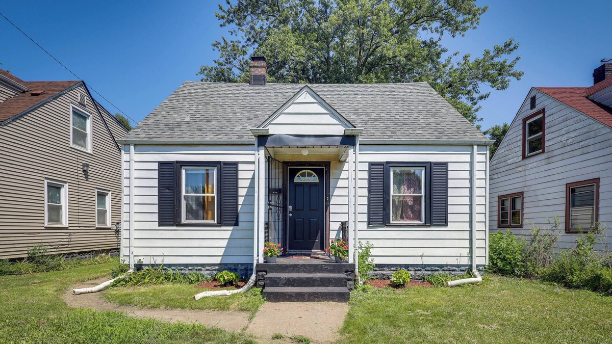 Gary House | Gary Vacation Rental ~ 5 Mi to Lake Michigan!