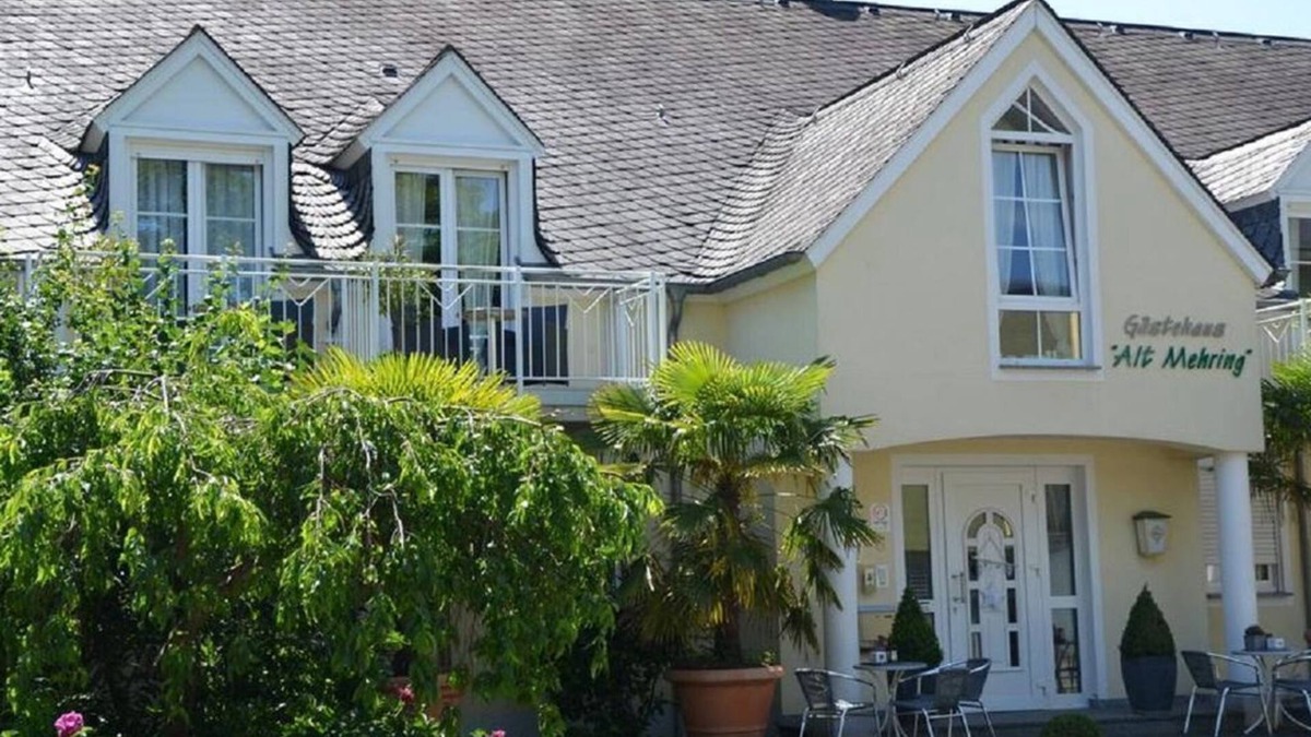 Mehring Bed & Breakfast | Gästehaus Alt Mehring - Double room with shower and toilet