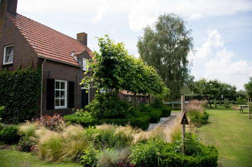 Herpen House | Gastenverblijf Het Voorhuis