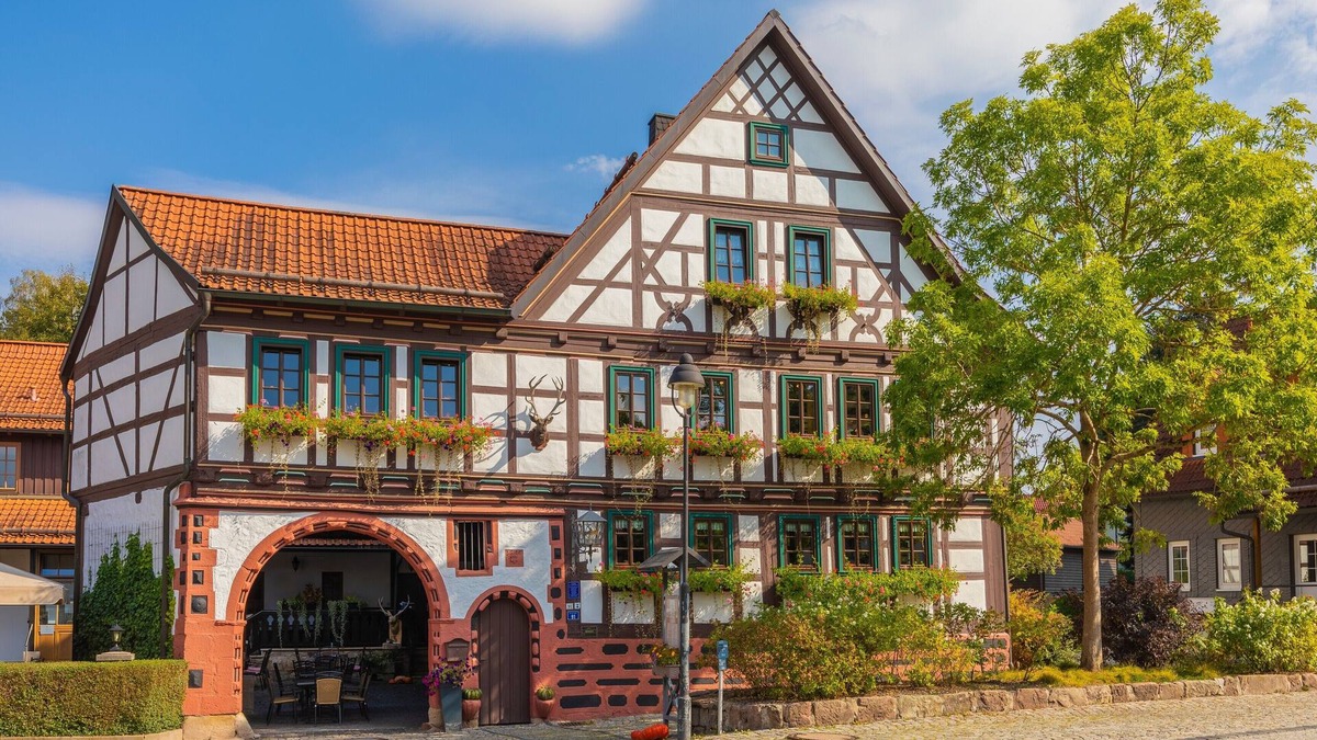 Suhl Hotel | Gasthaus Goldener Hirsch