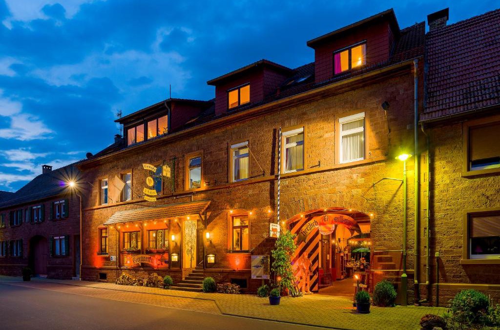 Werbach Hotel | Gasthaus & Hotel Drei Lilien