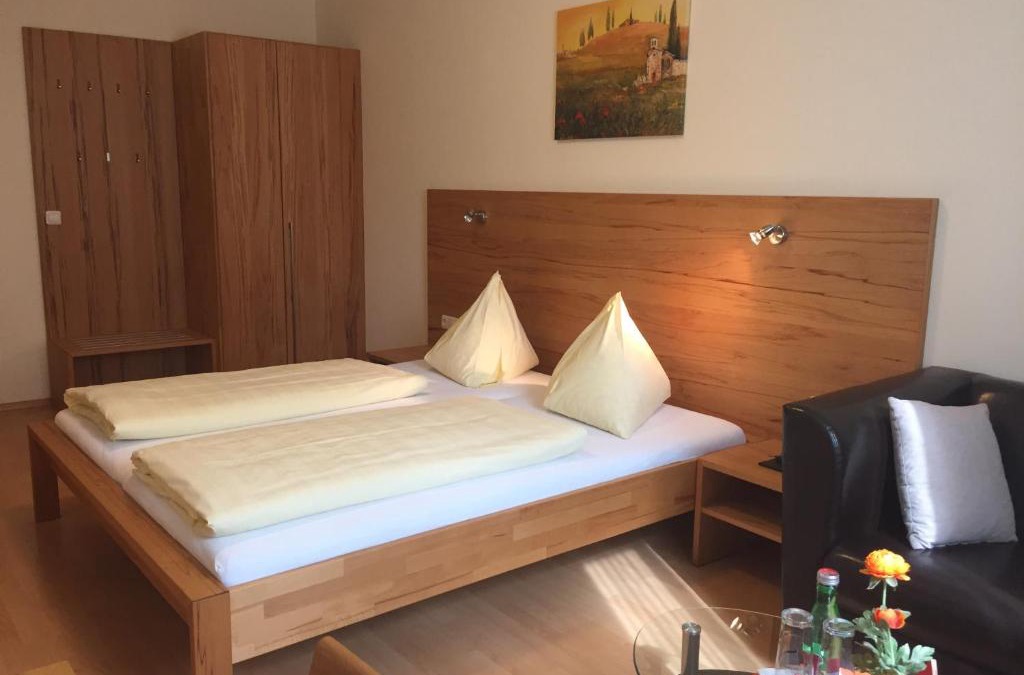 Ried im Innkreis House | Gasthaus Hotel Feldschlange