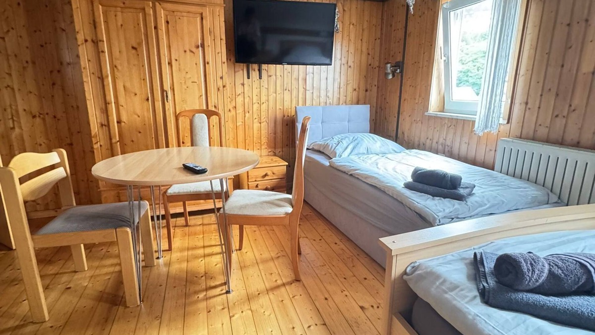 Grifte House | Gasthaus Nangfa Engel